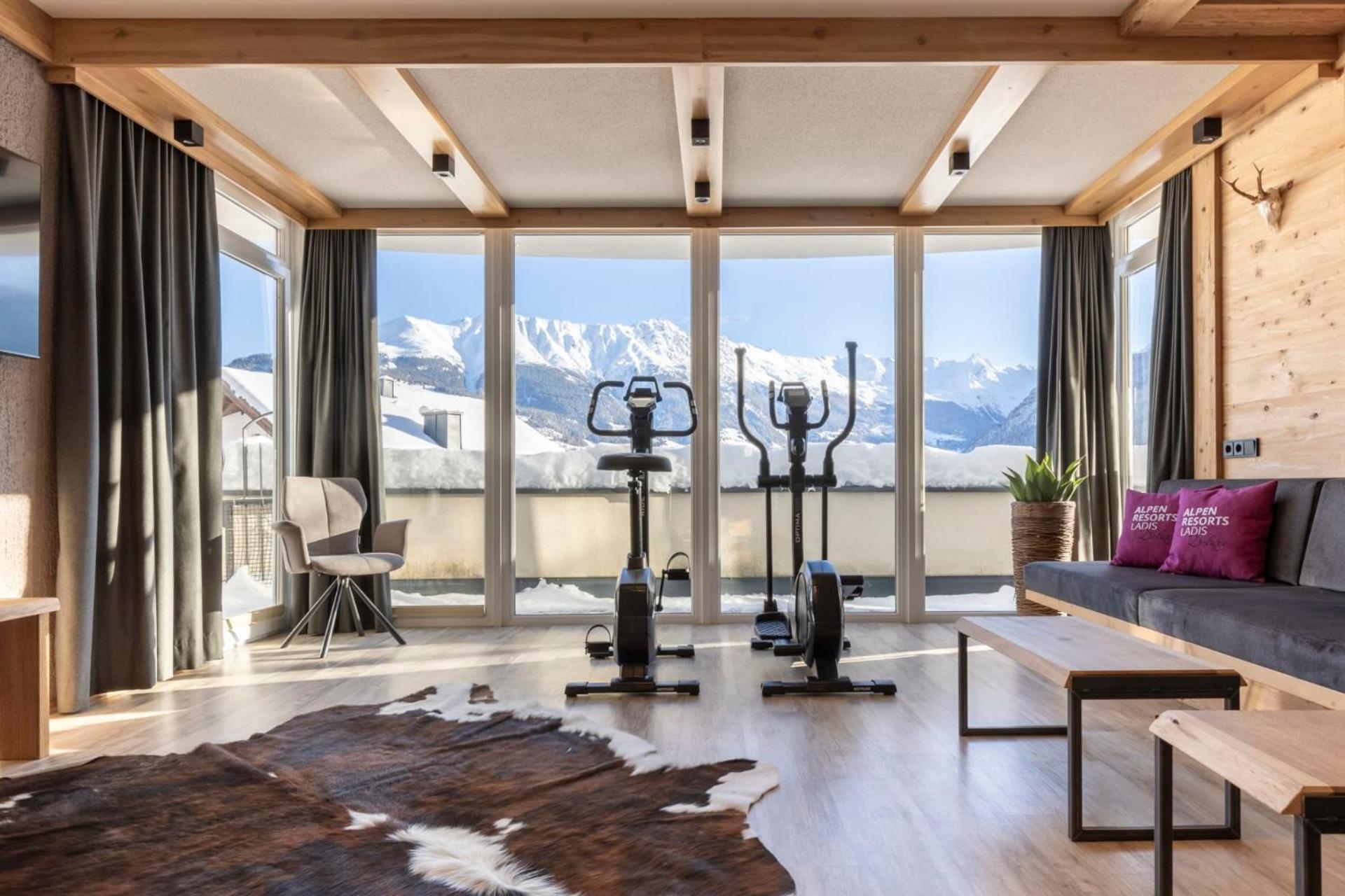 Alpenapart Ladis Ehemals Alpenapart Alexander Inklusive Sommer Bergbahnticket Luaran gambar