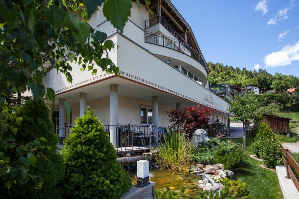 Alpenapart Ladis Ehemals Alpenapart Alexander Inklusive Sommer Bergbahnticket Luaran gambar