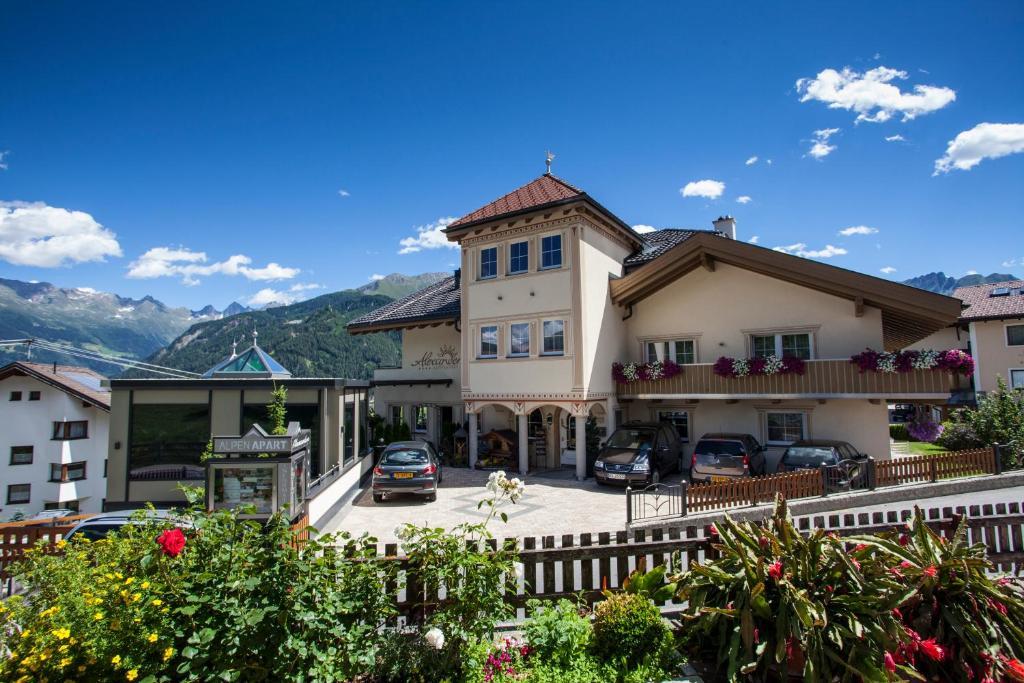 Alpenapart Ladis Ehemals Alpenapart Alexander Inklusive Sommer Bergbahnticket Luaran gambar
